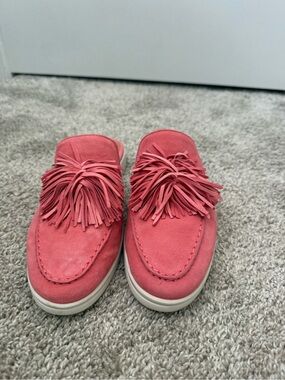 Women’s Pink Suede Tassel Loafers